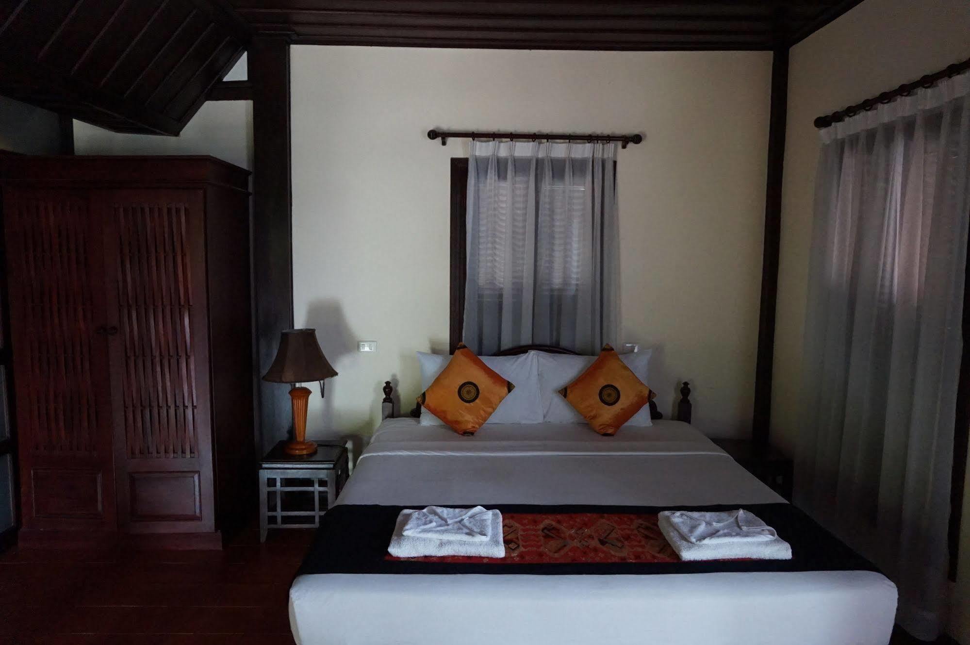 Villa Le Tam Tam Boutique Hotel หลวงพระบาง ภายนอก รูปภาพ